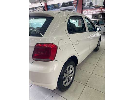VOLKSWAGEN-GOL-1.0 12V MPI TOTALFLEX 4P MANUAL VOLKSWAGEN-GOL-2022
