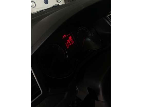 VOLKSWAGEN-GOL-2022