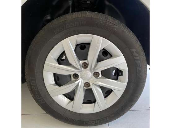 VOLKSWAGEN-GOL-1.0 12V MPI TOTALFLEX 4P MANUAL VOLKSWAGEN-GOL-2022