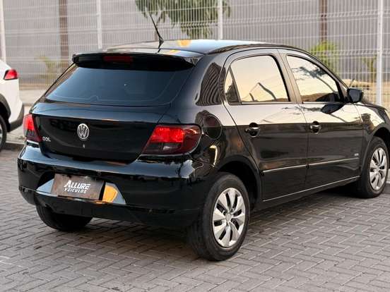 VOLKSWAGEN-GOL-1.0 MI 8V FLEX 4P MANUAL G.IV VOLKSWAGEN-GOL-2011