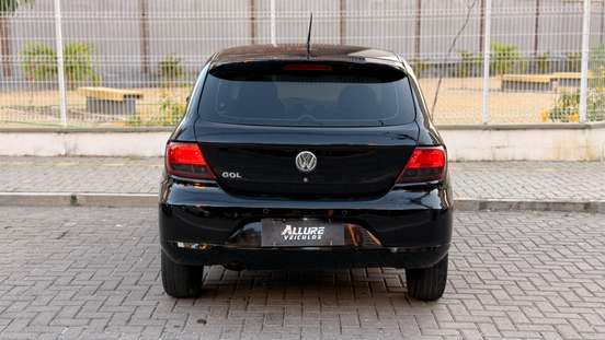 VOLKSWAGEN-GOL-2011