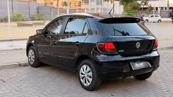 VOLKSWAGEN-GOL-2011
