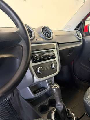 VOLKSWAGEN-GOL-2012