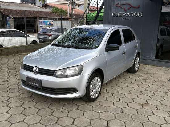 VOLKSWAGEN-GOL-2015