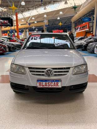 VOLKSWAGEN-GOL-2008