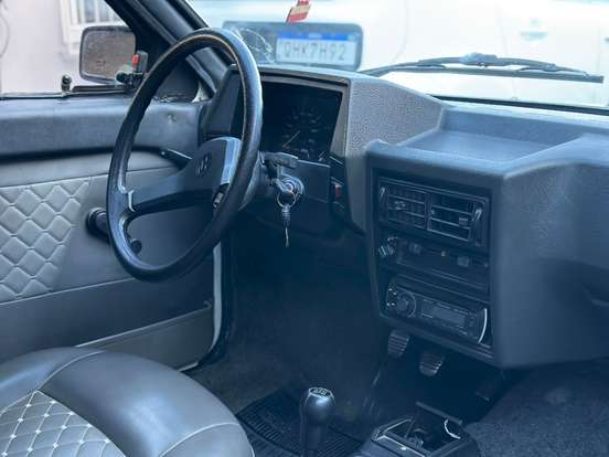 VOLKSWAGEN-GOL-1992