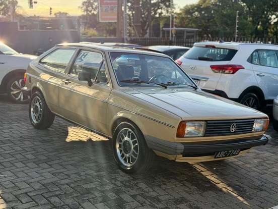 VOLKSWAGEN-GOL-1986
