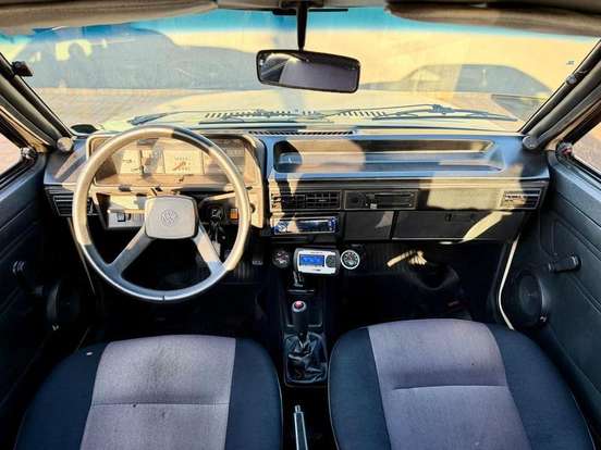 VOLKSWAGEN-GOL-1986