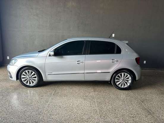 VOLKSWAGEN-GOL-2013