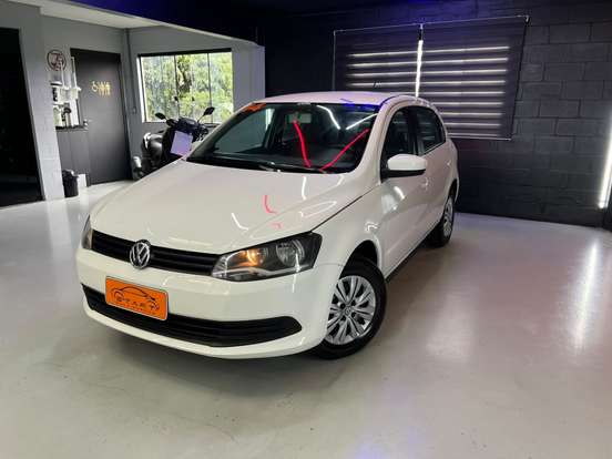 VOLKSWAGEN-GOL-2013