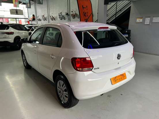 VOLKSWAGEN-GOL-1.6 MI 8V FLEX 4P MANUAL G.VI VOLKSWAGEN-GOL-2013
