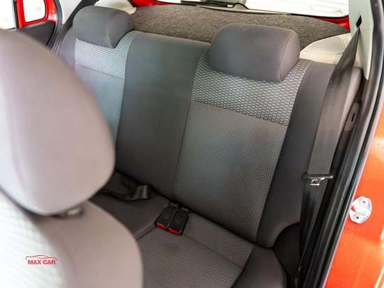 VOLKSWAGEN-GOL-2011