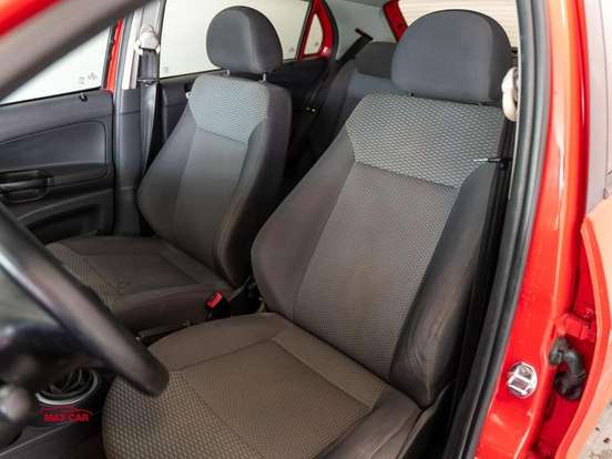 VOLKSWAGEN-GOL-1.6 MI POWER 8V FLEX 4P MANUAL G.V VOLKSWAGEN-GOL-2011
