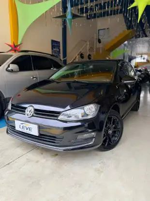 VOLKSWAGEN-GOLF-2015