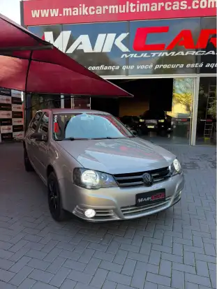 VOLKSWAGEN-GOLF-2011