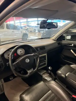 VOLKSWAGEN-GOLF-2013