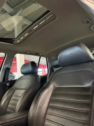 VOLKSWAGEN-GOLF-2013