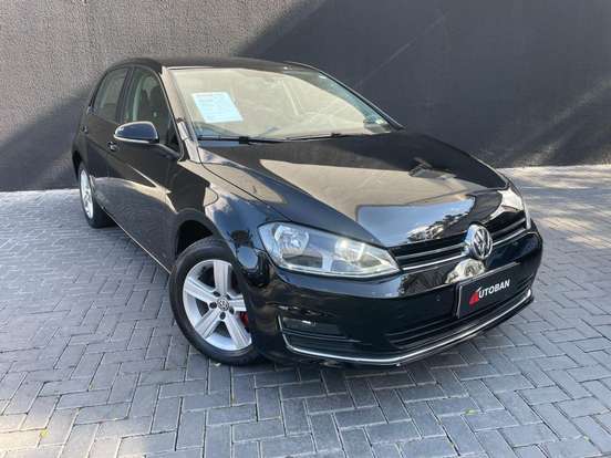 VOLKSWAGEN-GOLF-1.4 TSI COMFORTLINE 16V GASOLINA 4P AUTOMÁTICO VOLKSWAGEN-GOLF-2014
