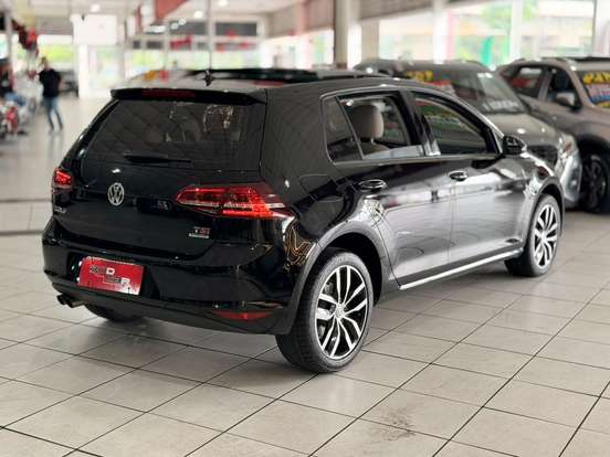 VOLKSWAGEN-GOLF-1.4 TSI HIGHLINE 16V GASOLINA 4P AUTOMÁTICO VOLKSWAGEN-GOLF-2014
