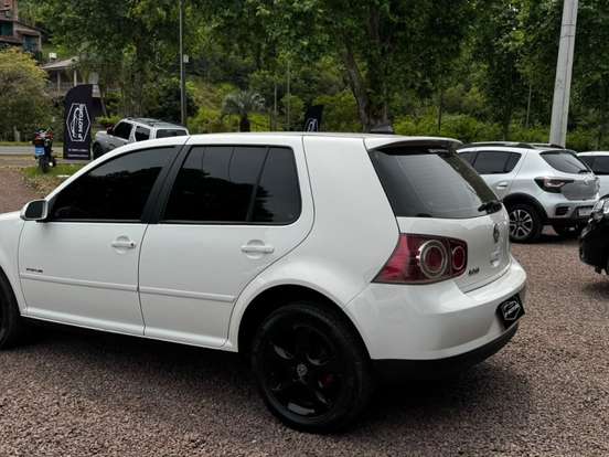 VOLKSWAGEN-GOLF-1.6 MI SPORTLINE 8V FLEX 4P MANUAL VOLKSWAGEN-GOLF-2008