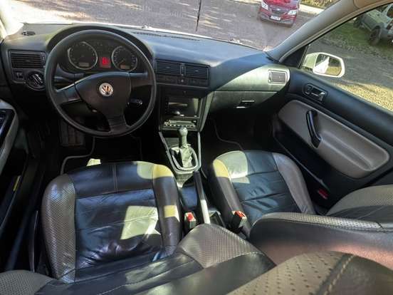 VOLKSWAGEN-GOLF-1.6 MI SPORTLINE 8V FLEX 4P MANUAL VOLKSWAGEN-GOLF-2008