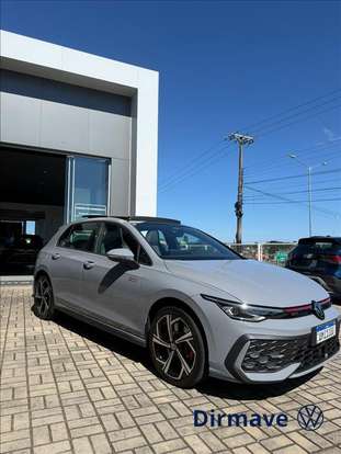 VOLKSWAGEN-GOLF-2026