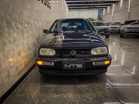 VOLKSWAGEN-GOLF-1995