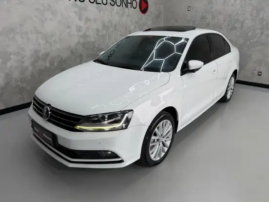 VOLKSWAGEN-JETTA-1.4 16V TSI COMFORTLINE GASOLINA 4P TIPTRONIC VOLKSWAGEN-JETTA-2017