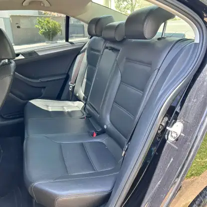 VOLKSWAGEN-JETTA-2017