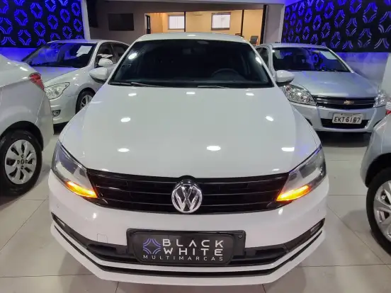 VOLKSWAGEN-JETTA-1.4 16V TSI TRENDLINE GASOLINA 4P MANUAL VOLKSWAGEN-JETTA-2016