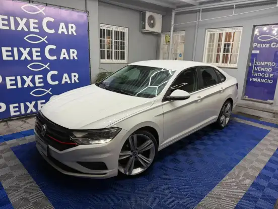 VOLKSWAGEN-JETTA-2018