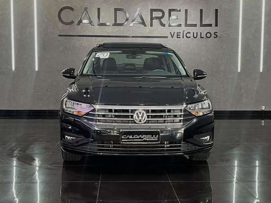VOLKSWAGEN-JETTA-2020