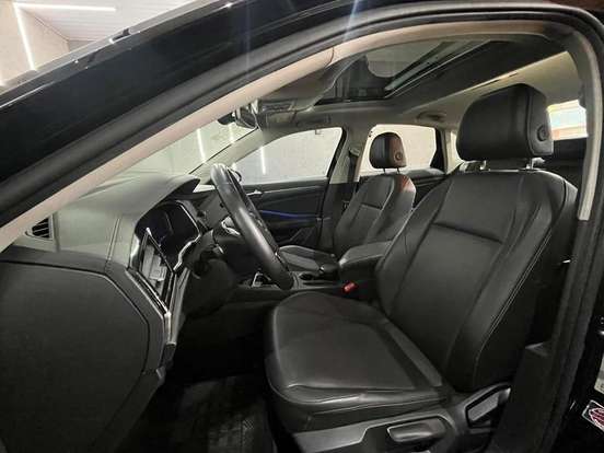 VOLKSWAGEN-JETTA-1.4 250 TSI TOTAL FLEX COMFORTLINE TIPTRONIC VOLKSWAGEN-JETTA-2020