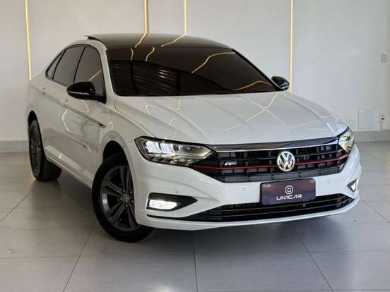 VOLKSWAGEN-JETTA-2018
