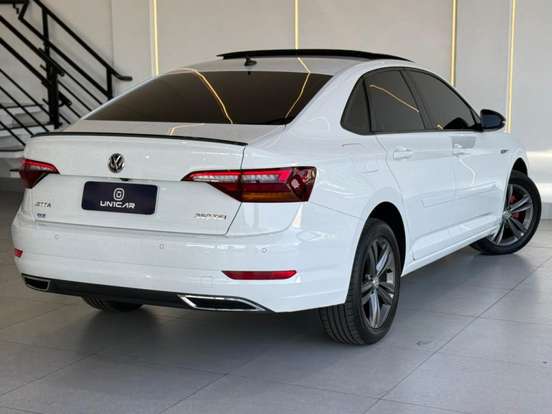 VOLKSWAGEN-JETTA-1.4 250 TSI TOTAL FLEX R-LINE TIPTRONIC VOLKSWAGEN-JETTA-2018