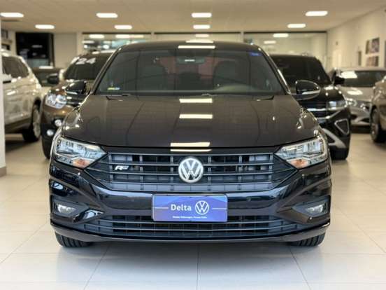 VOLKSWAGEN-JETTA-2018