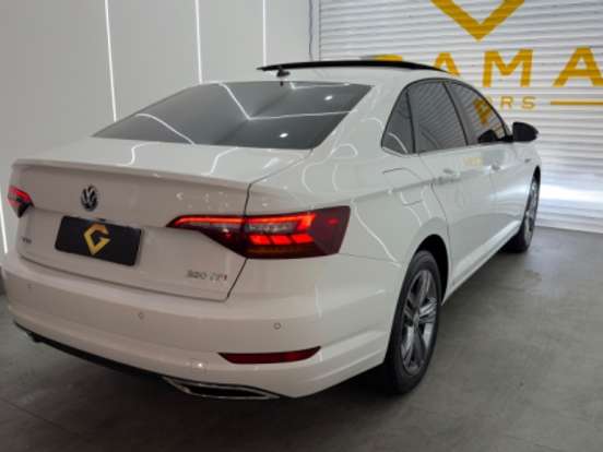 VOLKSWAGEN-JETTA-1.4 250 TSI TOTAL FLEX R-LINE TIPTRONIC VOLKSWAGEN-JETTA-2020