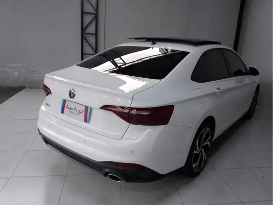VOLKSWAGEN-JETTA-2022