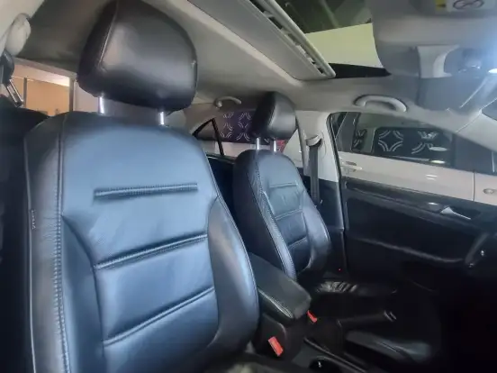 VOLKSWAGEN-JETTA-2.0 COMFORTLINE FLEX 4P TIPTRONIC VOLKSWAGEN-JETTA-2015