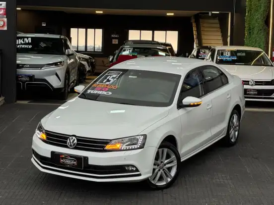 VOLKSWAGEN-JETTA-2015