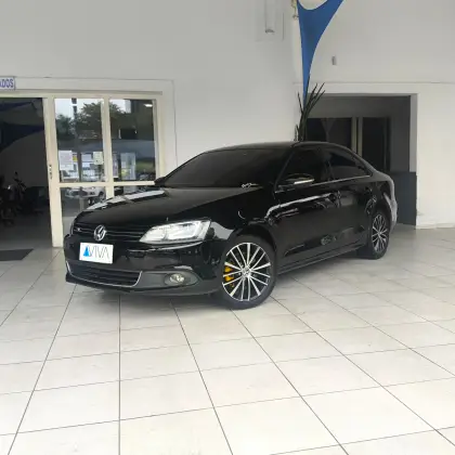 VOLKSWAGEN JETTA 2.0 TSI HIGHLINE 211CV GASOLINA 4P TIPTRONIC