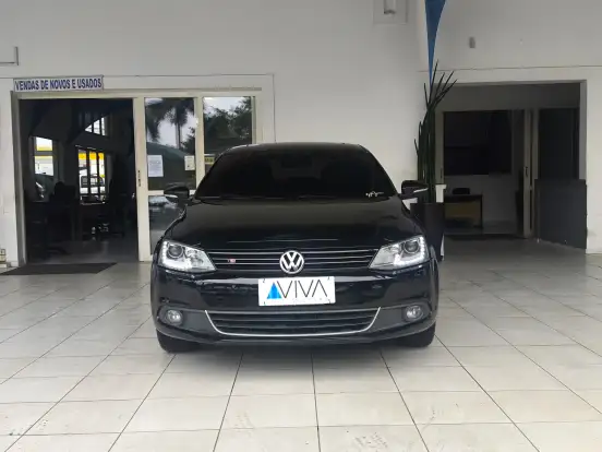 VOLKSWAGEN-JETTA-2.0 TSI HIGHLINE 211CV GASOLINA 4P TIPTRONIC VOLKSWAGEN-JETTA-2014