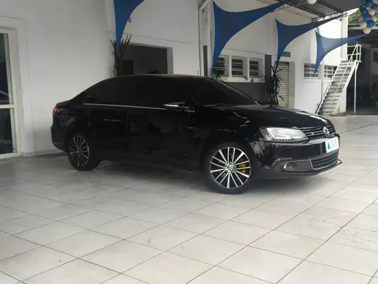 VOLKSWAGEN-JETTA-2.0 TSI HIGHLINE 211CV GASOLINA 4P TIPTRONIC VOLKSWAGEN-JETTA-2014