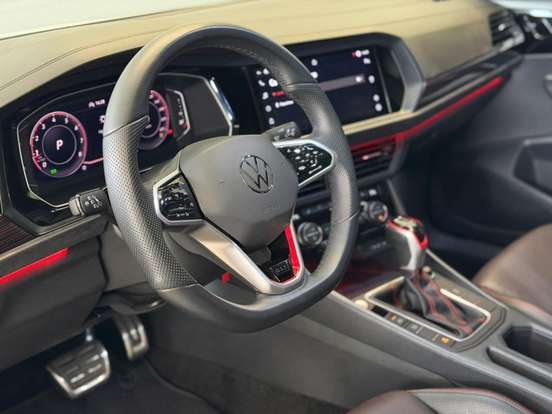 VOLKSWAGEN-JETTA-2023