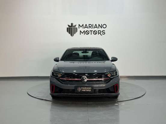 VOLKSWAGEN-JETTA-2024