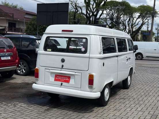 VOLKSWAGEN-KOMBI-1.4 MI STD 8V FLEX 3P MANUAL VOLKSWAGEN-KOMBI-2011