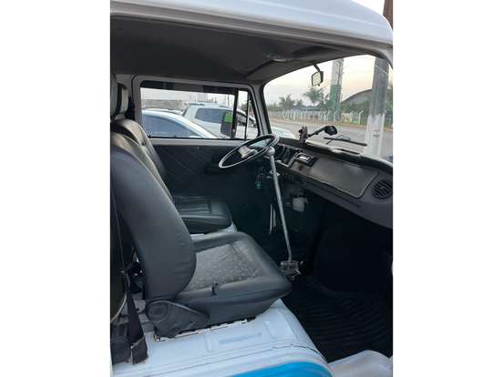 VOLKSWAGEN-KOMBI-2006
