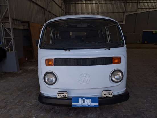 VOLKSWAGEN-KOMBI-1.6 MI FURGÃO 8V GASOLINA 3P MANUAL VOLKSWAGEN-KOMBI-1995