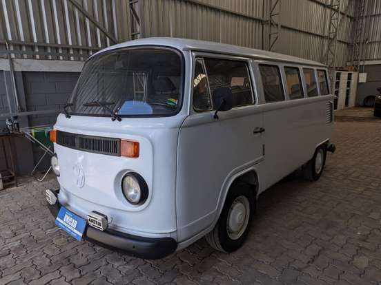 VOLKSWAGEN-KOMBI-1.6 MI FURGÃO 8V GASOLINA 3P MANUAL VOLKSWAGEN-KOMBI-1995