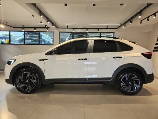 VOLKSWAGEN-NIVUS-1.0 200 TSI TOTAL FLEX HIGHLINE AUTOMÁTICO VOLKSWAGEN-NIVUS-2026